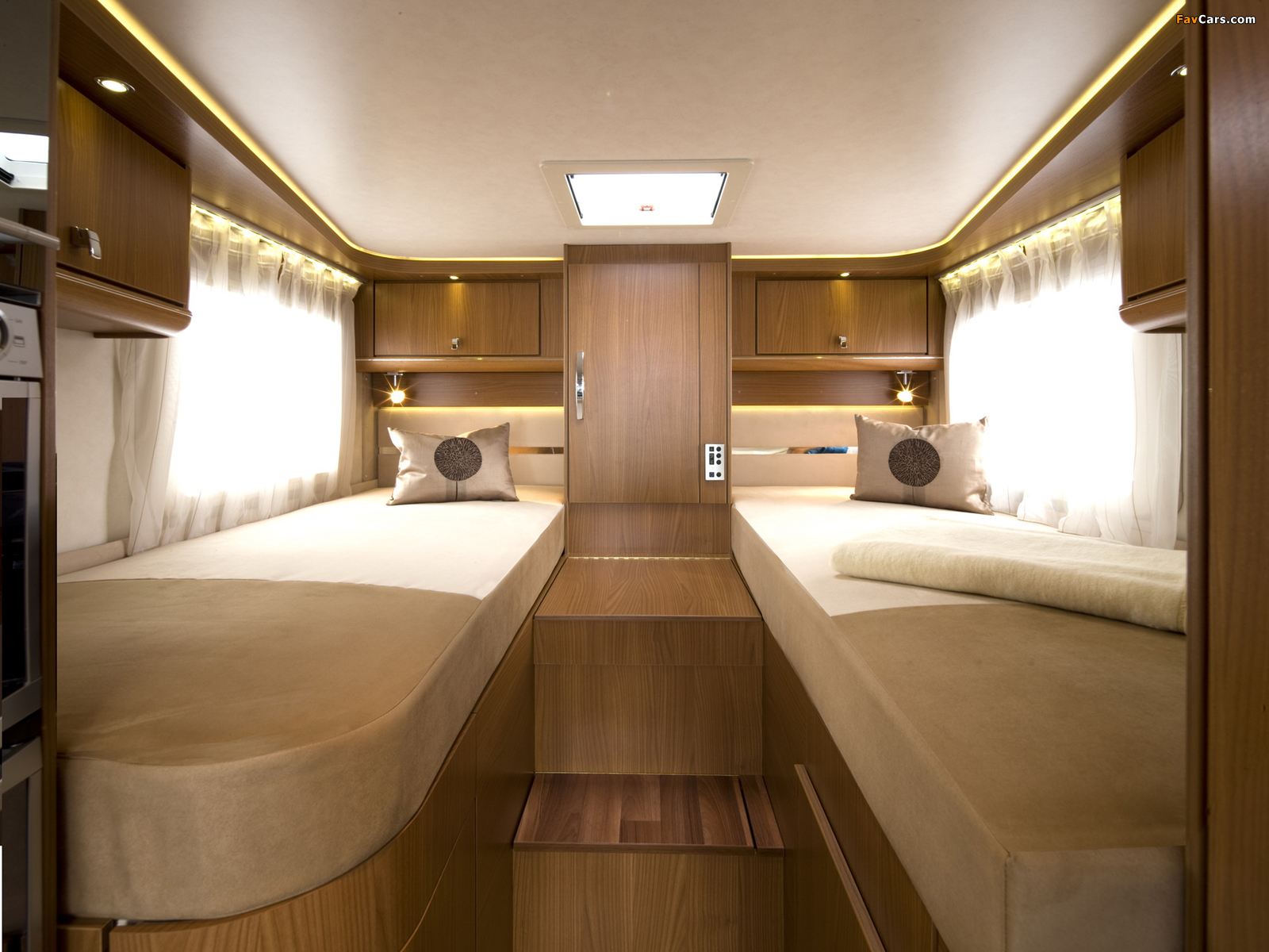 Pictures of Hymer Tramp 674 SL Star Edition 2009–11 (1600 x 1200)