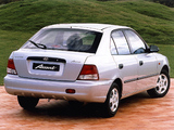 Hyundai Accent 5-door AU-spec 2000–03 wallpapers