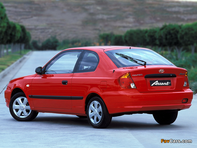 Hyundai Accent 3-door AU-spec 2003–06 images (640 x 480)