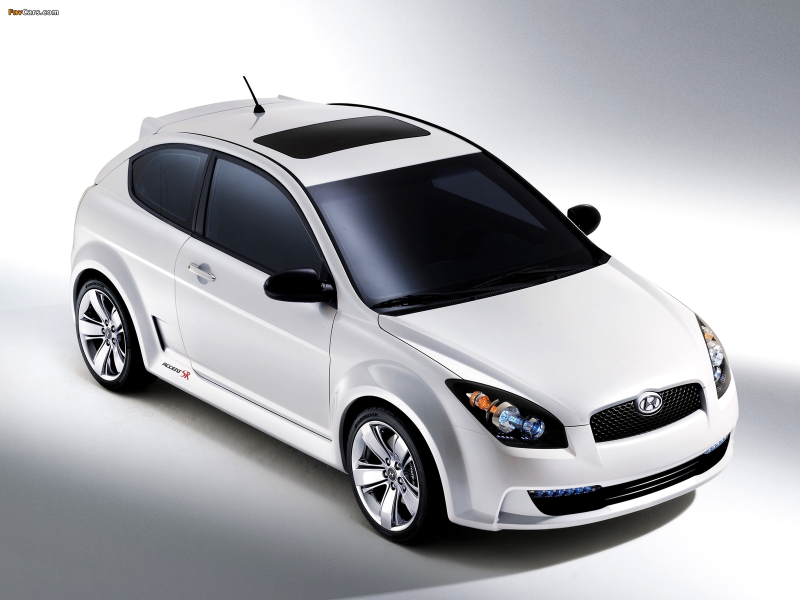 Hyundai Accent SR Concept 2005 photos (1600 x 1200)