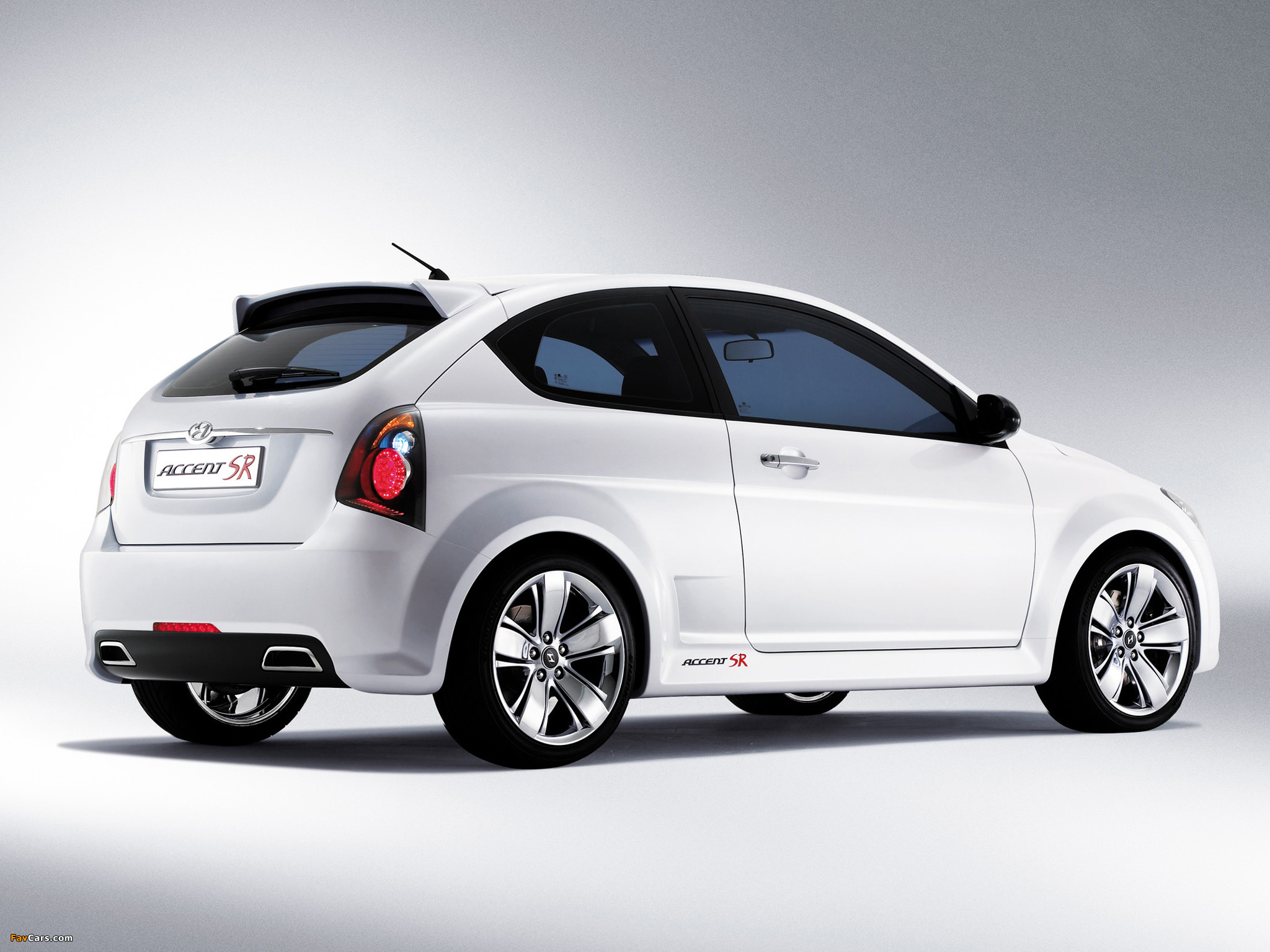 Hyundai Accent SR Concept 2005 wallpapers (2048 x 1536)