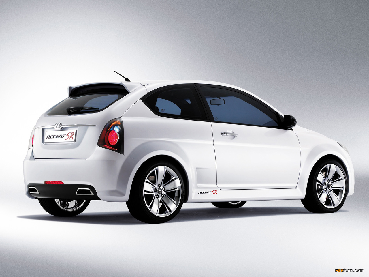 Hyundai Accent SR Concept 2005 wallpapers (1280 x 960)