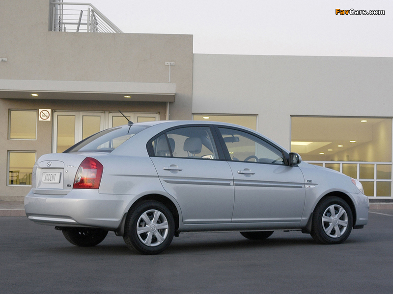 Hyundai Accent Sedan ZA-spec 2006–11 photos (800 x 600)