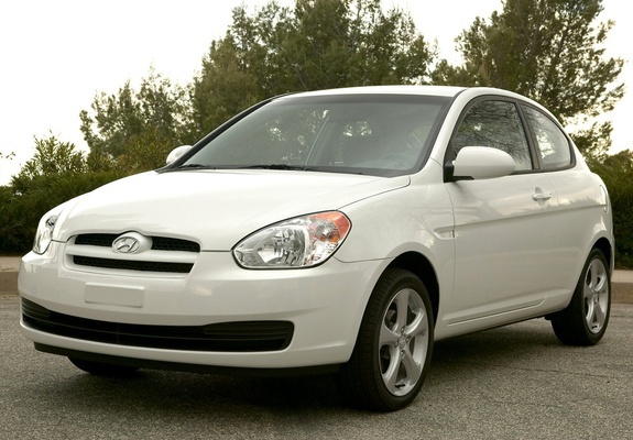 Hyundai Accent 3-door US-spec 2006–11 photos
