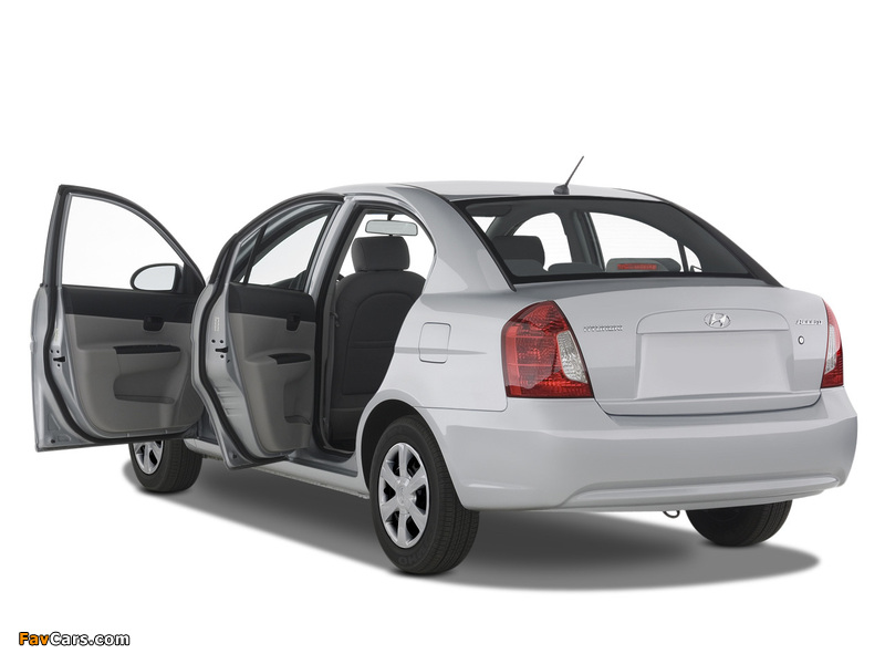 Hyundai Accent Sedan US-spec 2006–11 pictures (800 x 600)