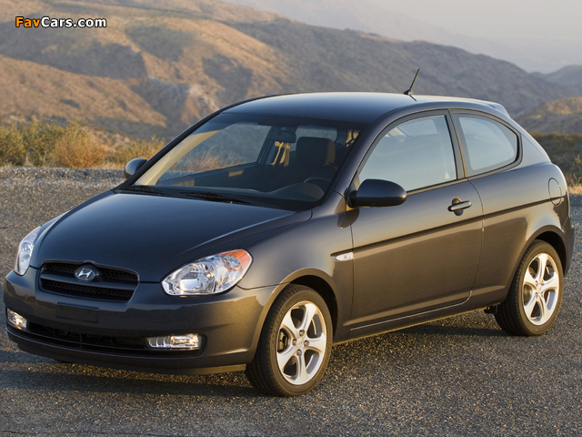 Hyundai Accent 3-door US-spec 2006–11 pictures (640 x 480)