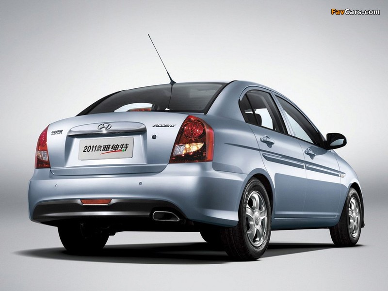 Hyundai Accent CN-spec 2010 images (800 x 600)