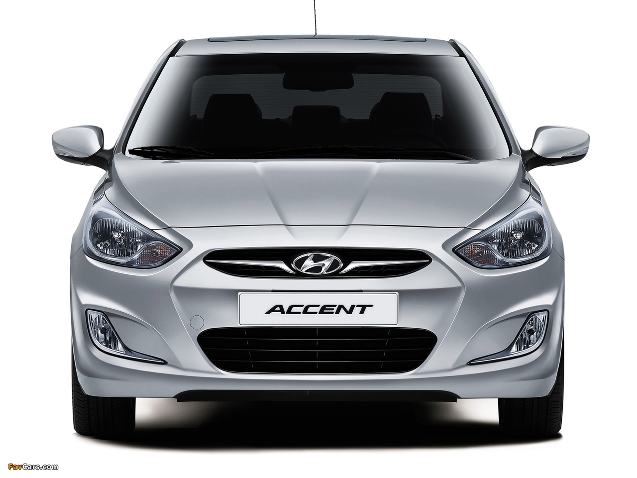 Hyundai Accent (RB) 2010 photos (1280 x 960)