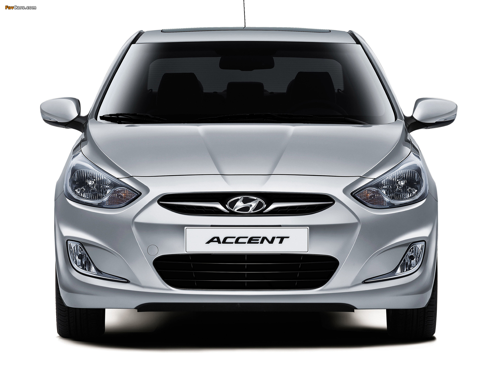 Hyundai Accent (RB) 2010 photos (1600 x 1200)