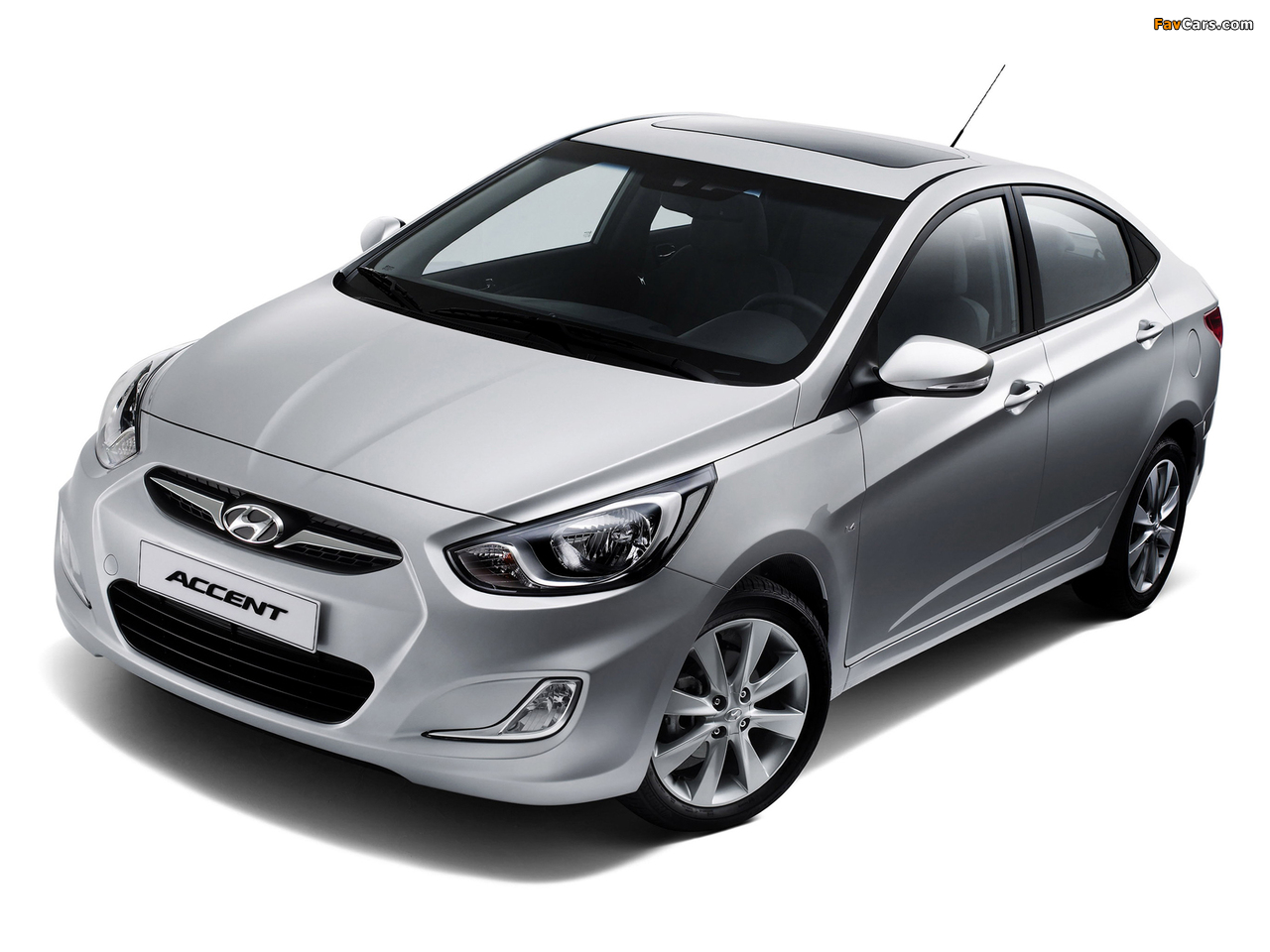 Hyundai Accent (RB) 2010 pictures (1280 x 960)