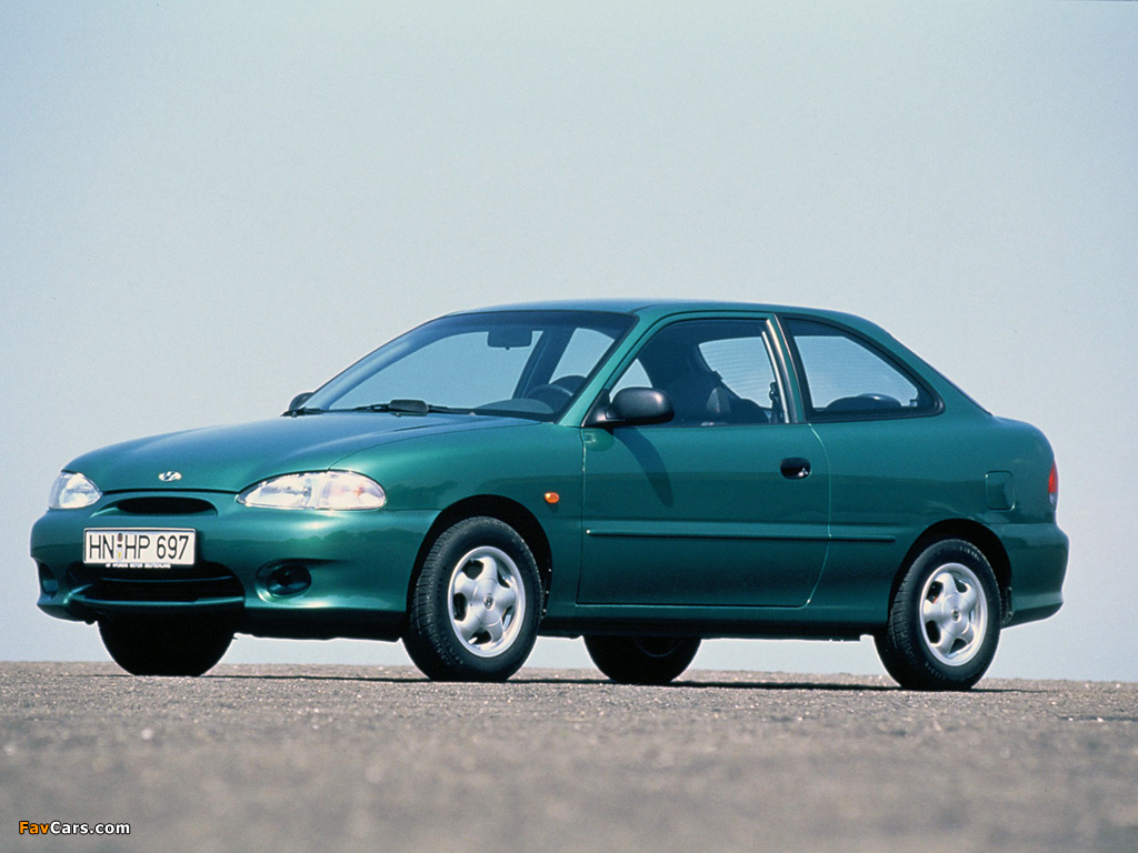 Images of Hyundai Accent 3-door 1996–2000 (1024 x 768)