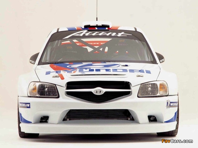Images of Hyundai Accent WRC 2000–03 (640 x 480)