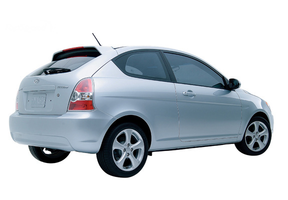 Images of Hyundai Accent 3-door US-spec 2006–11