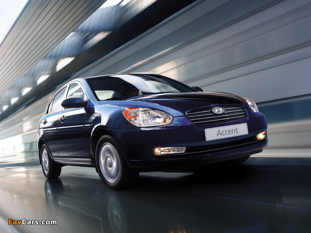 Images of Hyundai Accent Sedan 2006–10 (640 x 480)