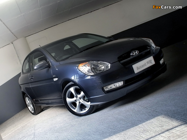 Images of Hyundai Accent SR 3-door 2008 (640 x 480)