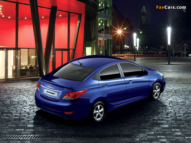 Images of Hyundai Accent (RB) 2010 (640 x 480)