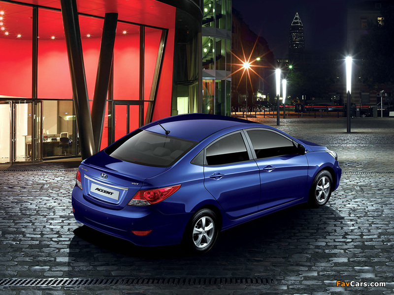 Images of Hyundai Accent (RB) 2010 (800 x 600)