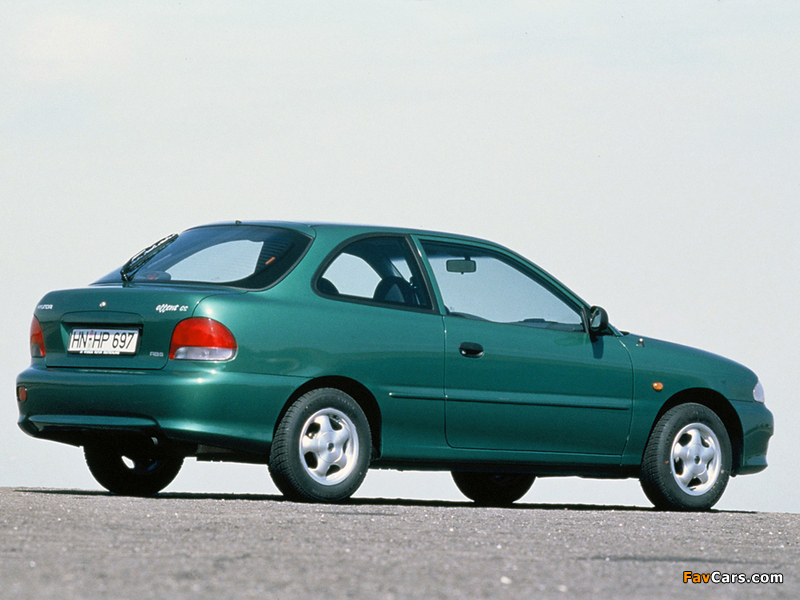 Photos of Hyundai Accent 3-door 1996–2000 (800 x 600)