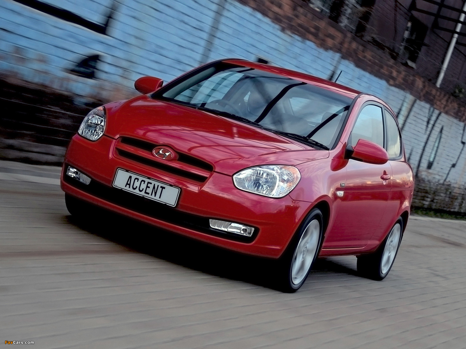 Photos of Hyundai Accent 3-door ZA-spec 2007–11 (1600 x 1200)