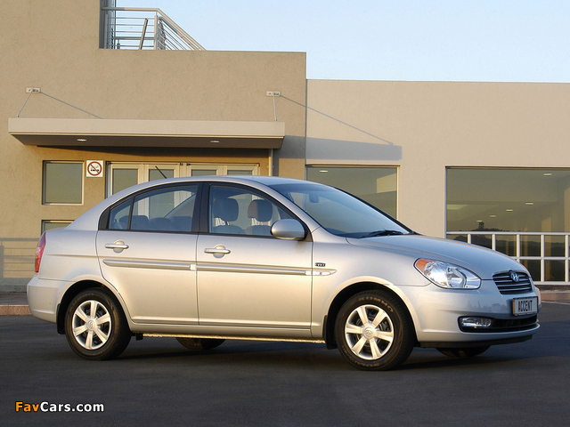 Pictures of Hyundai Accent Sedan ZA-spec 2006–11 (640 x 480)