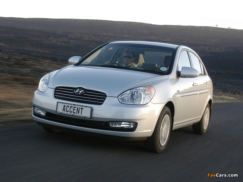 Pictures of Hyundai Accent Sedan ZA-spec 2006–11 (800 x 600)