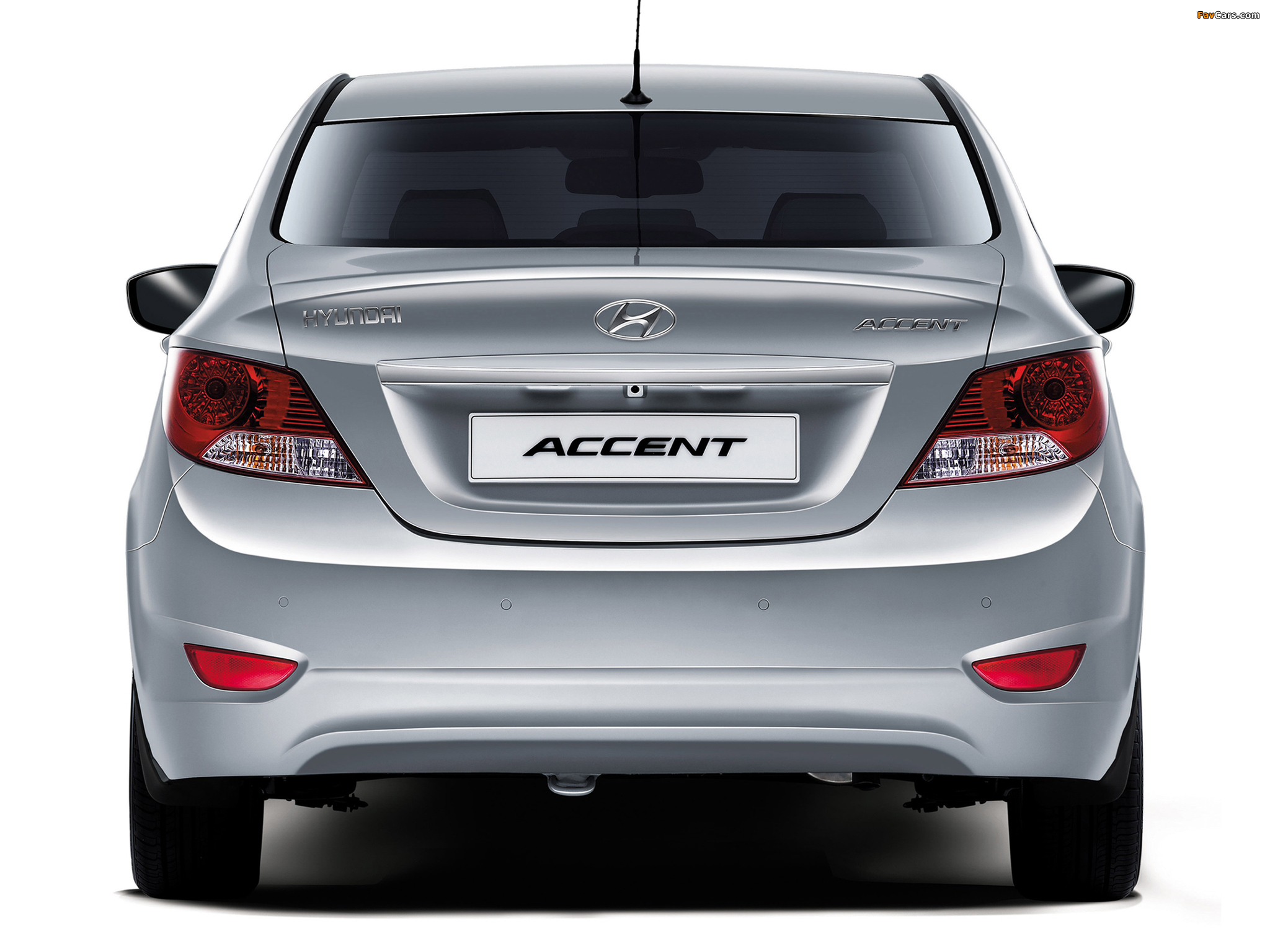 Pictures of Hyundai Accent (RB) 2010 (2048 x 1536)