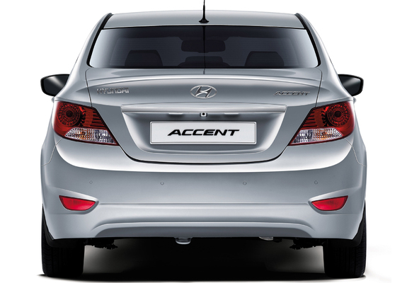 Pictures of Hyundai Accent (RB) 2010