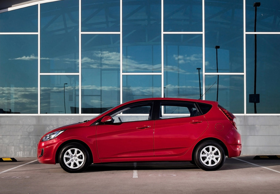 Pictures of Hyundai Accent 5-door AU-spec (RB) 2011