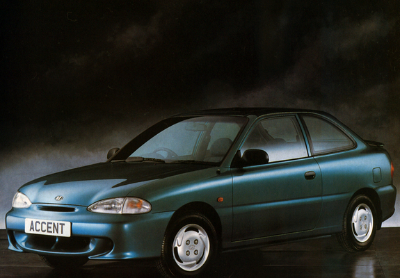 Hyundai Accent 3-door 1996–2000 wallpapers