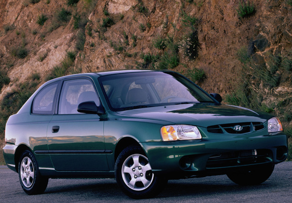 Hyundai Accent 3-door US-spec 2000–03 wallpapers