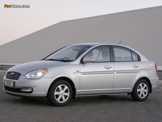 Hyundai Accent Sedan ZA-spec 2006–11 wallpapers (640 x 480)