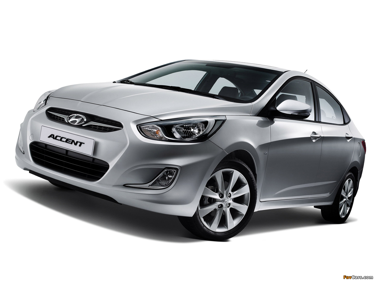 Hyundai Accent (RB) 2010 wallpapers (1280 x 960)