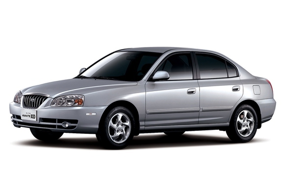 Hyundai Avante (XD) 2003–06 photos