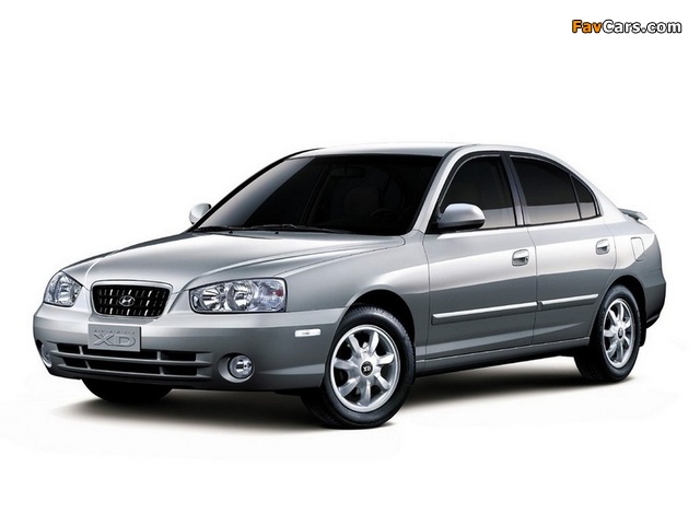 Pictures of Hyundai Avante (XD) 2000–03 (640 x 480)