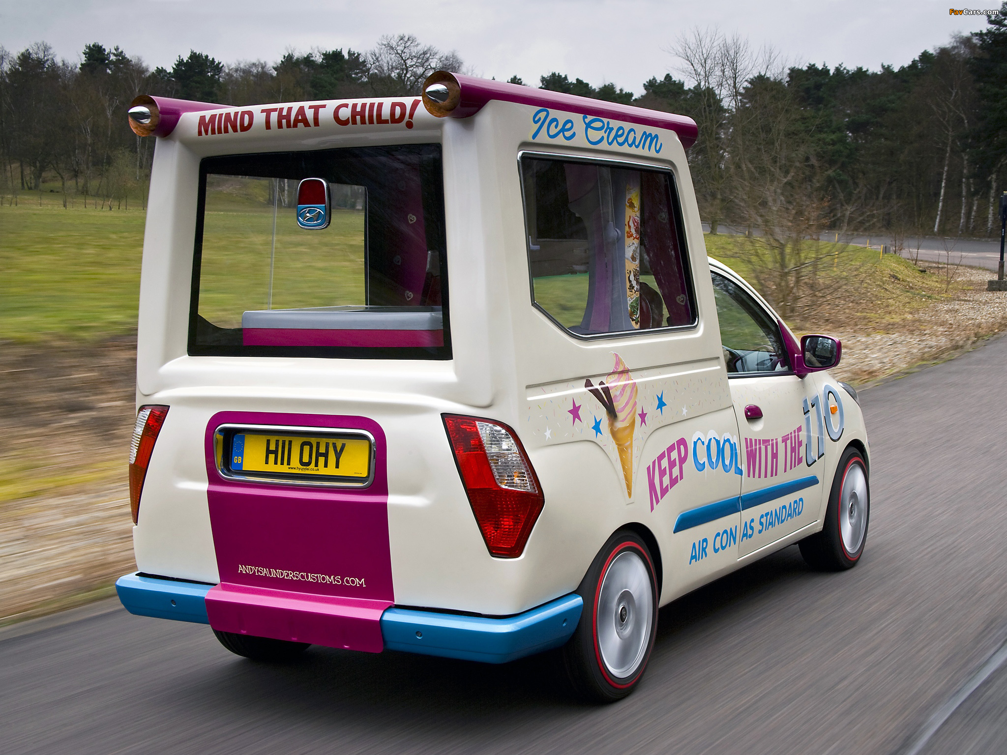 Hyundai i10 Ice Cream Van Show Car by Andy Saunders 2008 wallpapers (2048 x 1536)