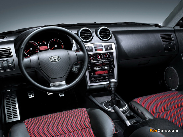 Hyundai Coupe (GK) 2005–06 photos (640 x 480)
