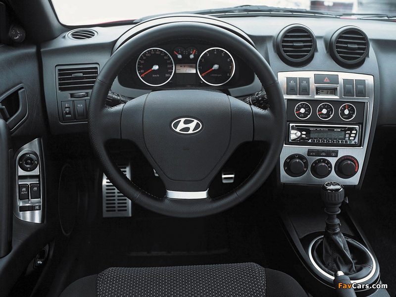 Pictures of Hyundai Coupe (GK) 2002–05 (800 x 600)