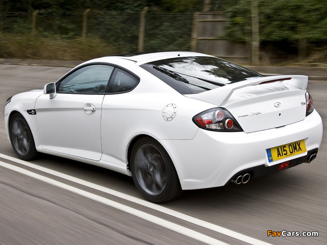 Pictures of Hyundai Coupe TSIII (GK) 2008–09 (640 x 480)