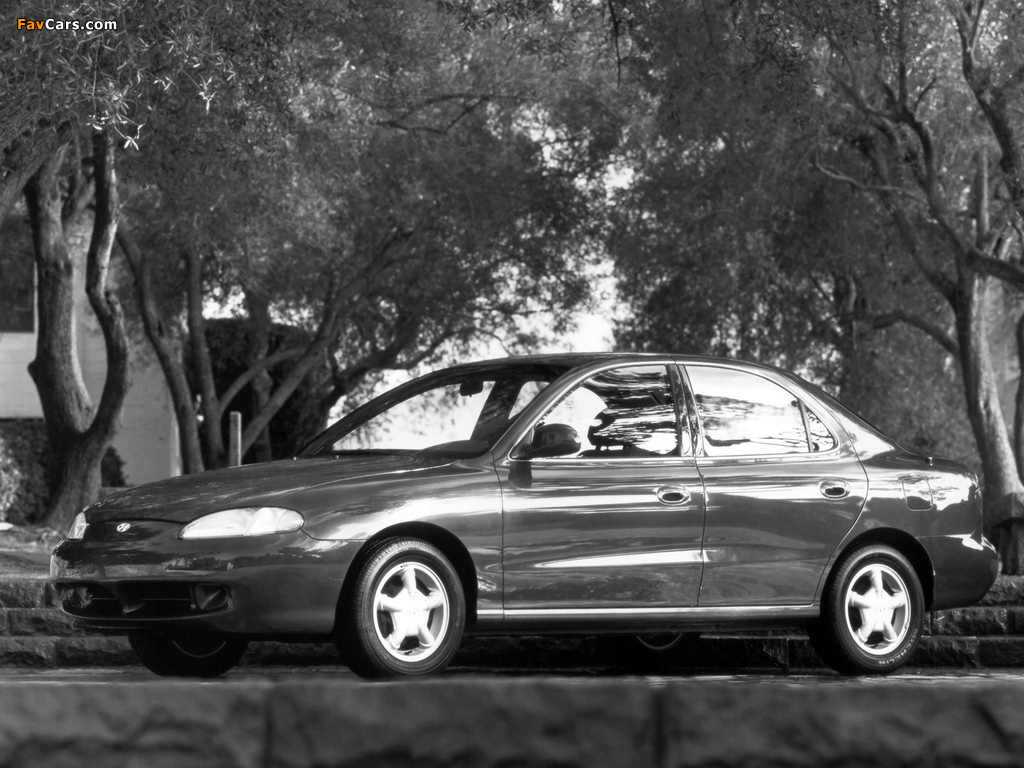 Hyundai Elantra US-spec (J2) 1996–98 photos (1024 x 768)