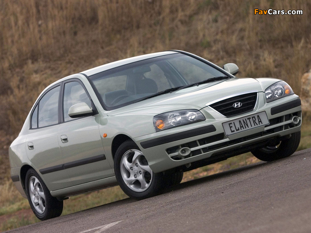 Hyundai Elantra Sedan ZA-spec (XD) 2004–07 photos (640 x 480)