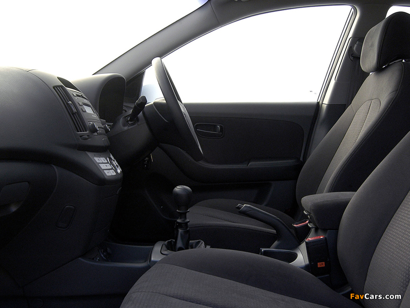 Hyundai Elantra ZA-spec (HD) 2007–10 photos (800 x 600)