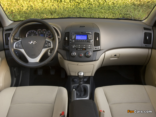 Hyundai Elantra Touring (FD) 2008 photos (640 x 480)