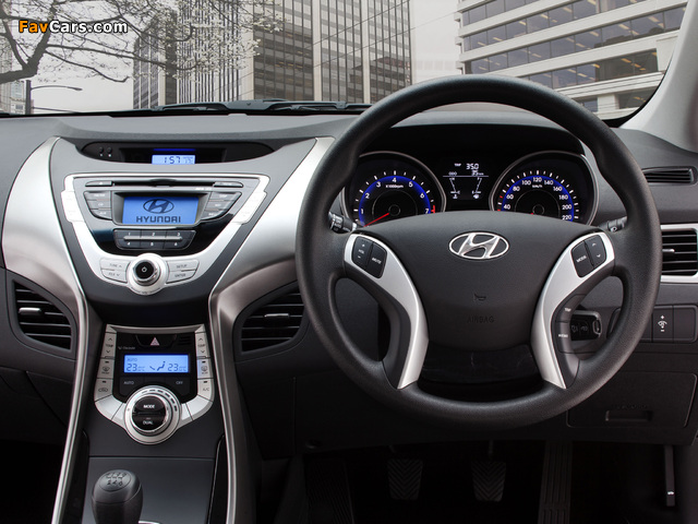 Hyundai Elantra ZA-spec (MD) 2011 images (640 x 480)