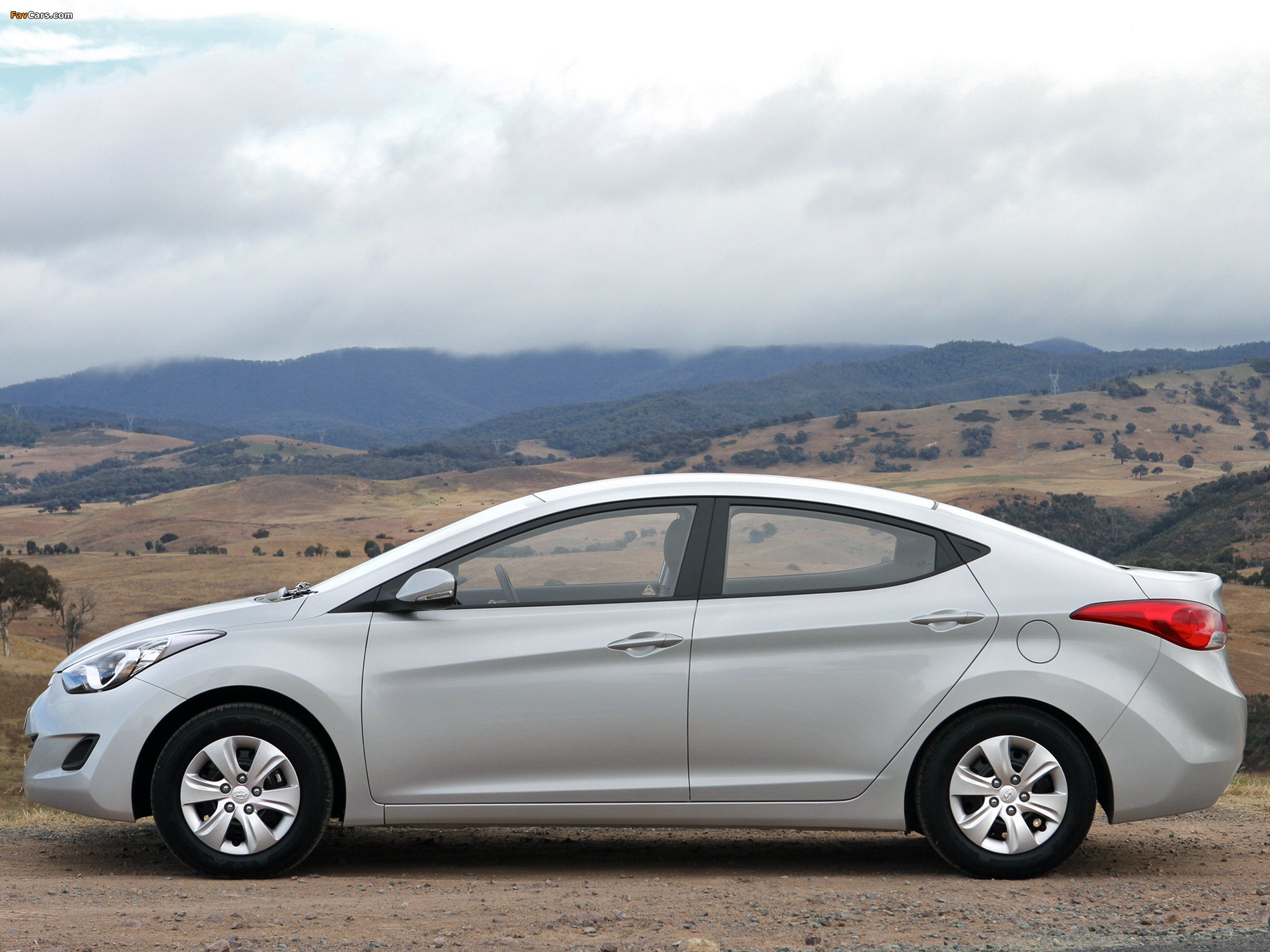 Hyundai Elantra AU-spec (MD) 2011–14 images (2048 x 1536)