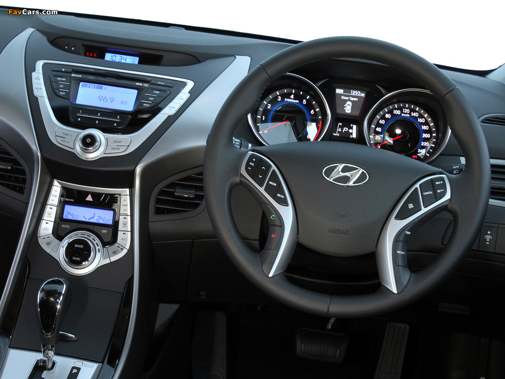 Hyundai Elantra AU-spec (MD) 2011–14 photos (1024 x 768)