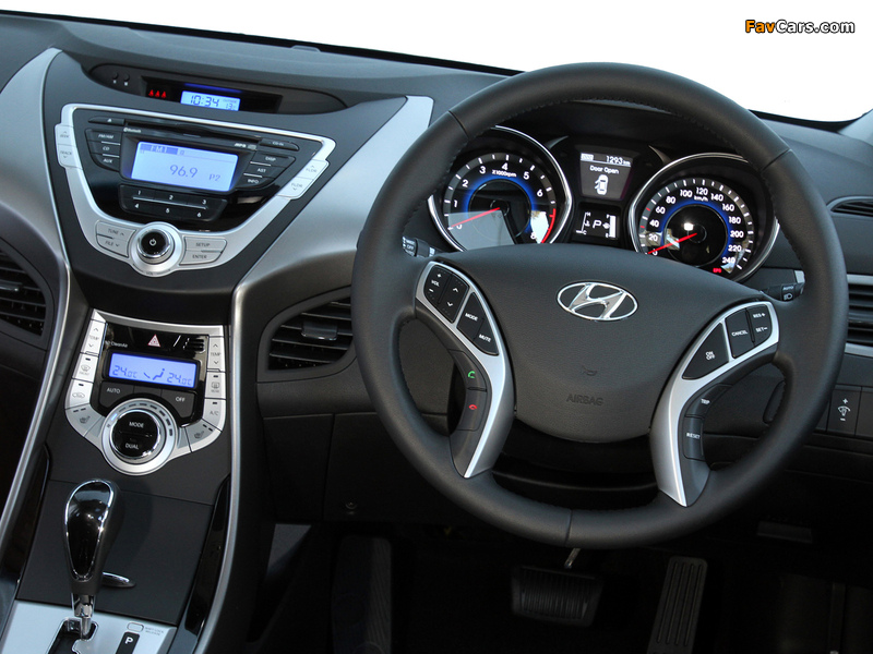 Hyundai Elantra AU-spec (MD) 2011–14 photos (800 x 600)