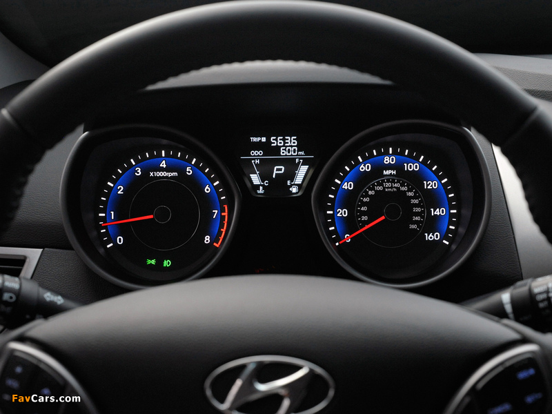 Hyundai Elantra Coupe 2012 images (800 x 600)