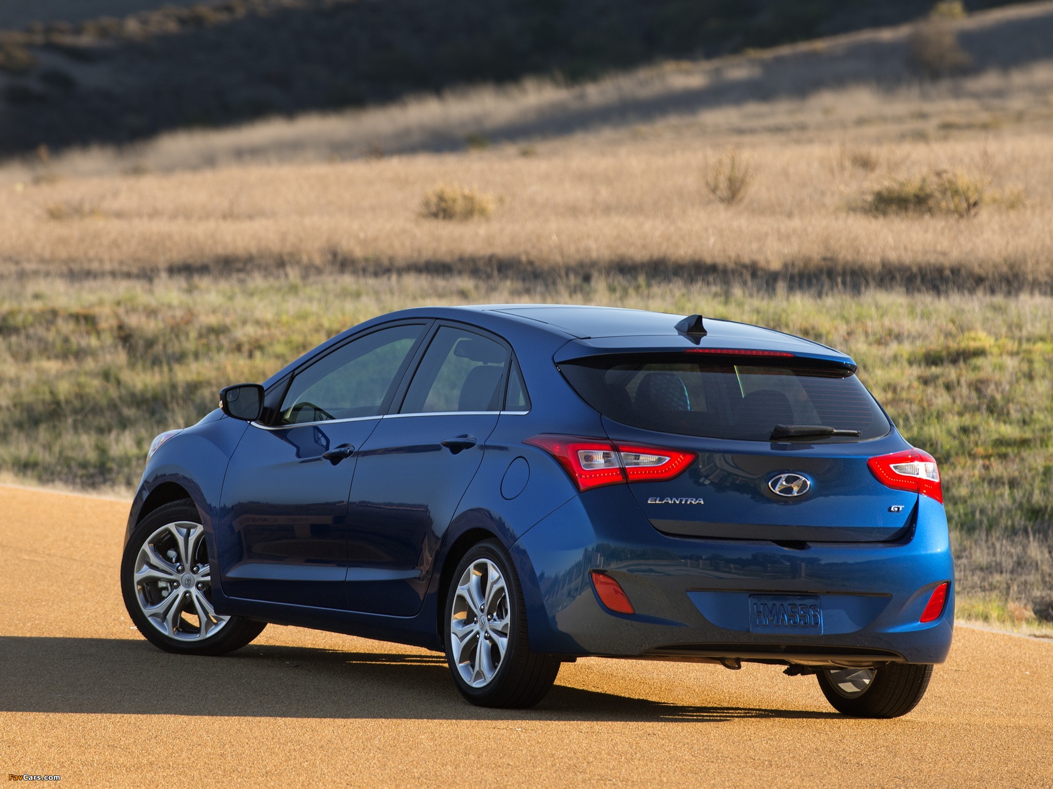 Hyundai Elantra GT (GD) 2012 images (2048 x 1536)