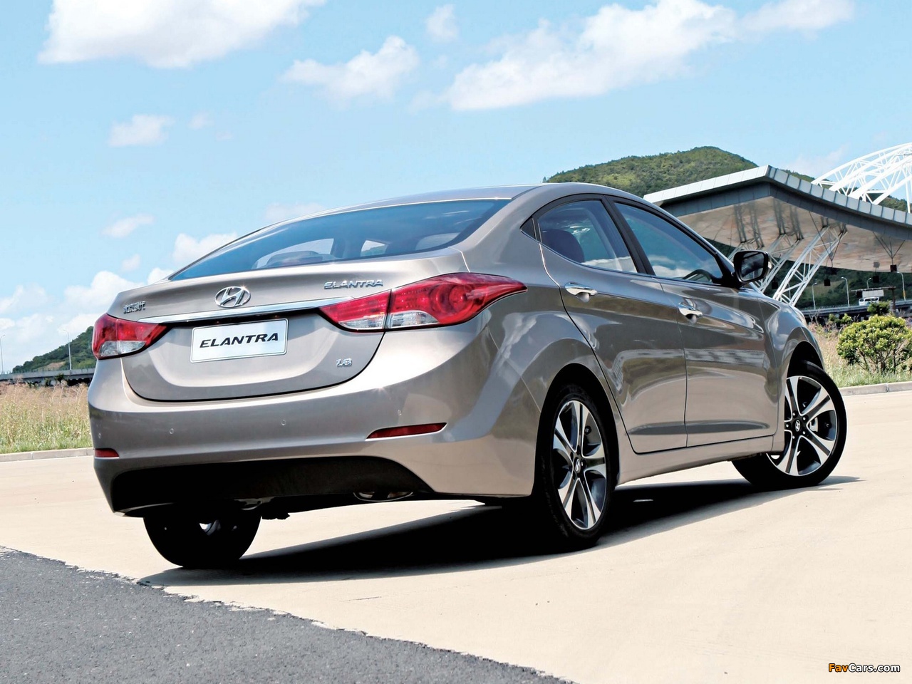 Hyundai Elantra Langdong (MD) 2012 images (1280 x 960)