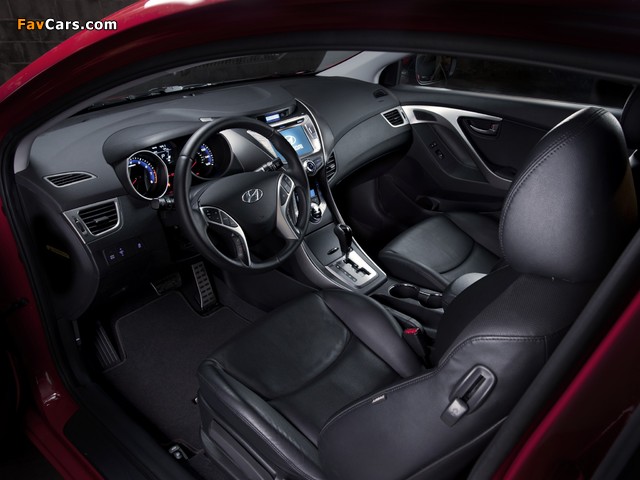 Hyundai Elantra Coupe 2012 photos (640 x 480)